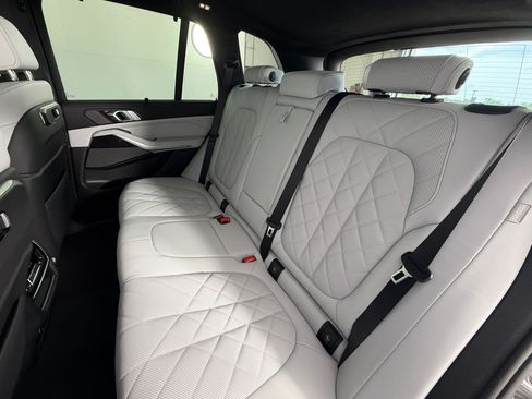 New 2026 BMW X5 sDrive40i w/ M Sport Package RWD image 29