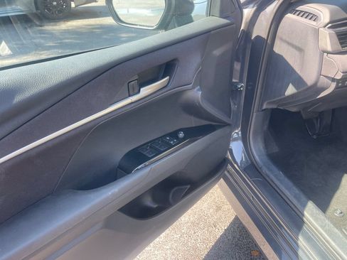 Used 2025 Toyota Camry LE FWD image 10