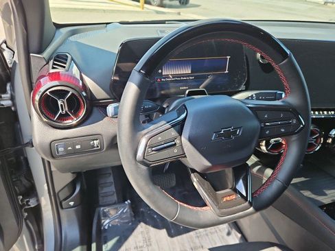 Used 2026 Chevrolet Blazer EV RS w/ LPO, Blackout Package FWD image 11