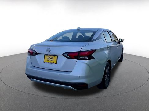 Used 2025 Nissan Versa SV FWD image 14
