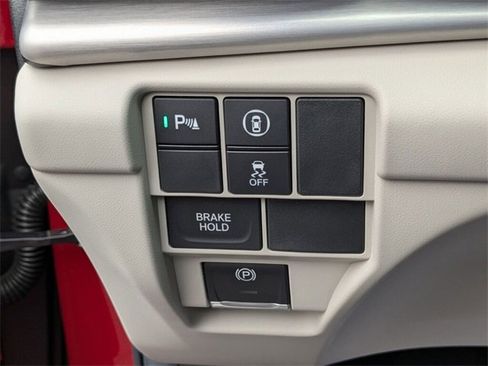 Certified 2025 Acura RDX w/ Technology Package image 29