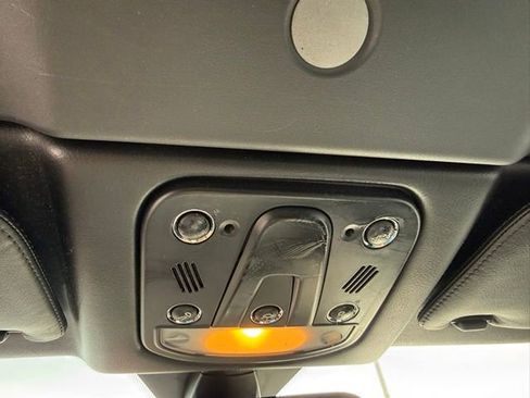 Used 2012 Maserati GranTurismo Sport RWD image 17