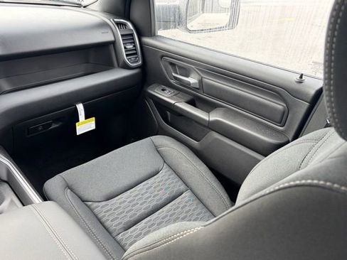 New 2026 RAM 1500 Express image 32