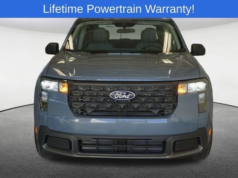 New 2025 Ford Maverick XLT image 18