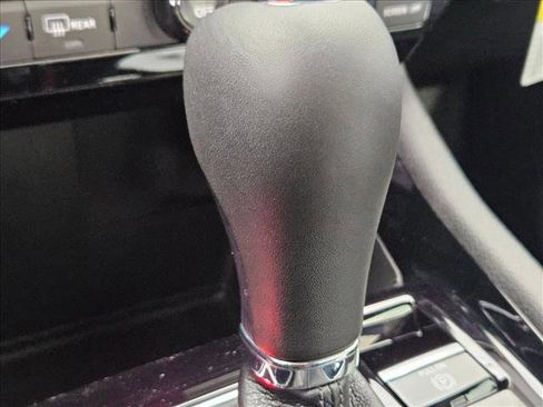 New 2026 Jeep Compass Latitude image 12