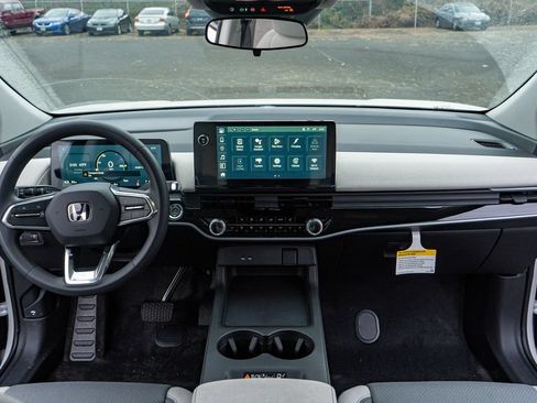 New 2026 Honda Prologue EX image 17