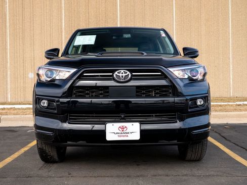 Used 2023 Toyota 4Runner TRD Sport image 3