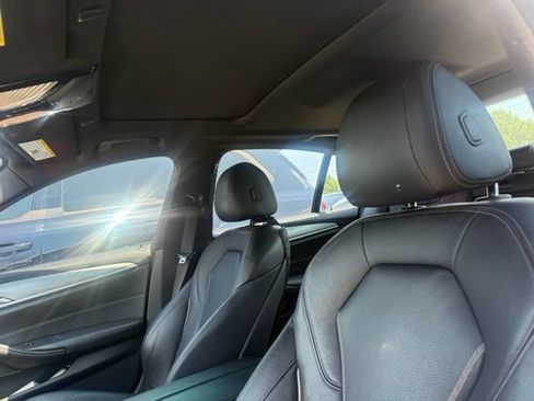 Used 2018 BMW 530i xDrive AWD/4WD image 7
