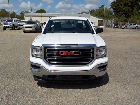 Used 2017 GMC Sierra 1500 2WD Regular Cab image 10