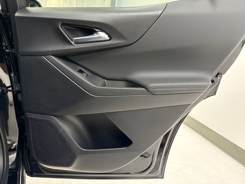 New 2026 Chevrolet Equinox LT w/ Convenience Package II image 11