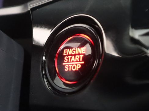 Certified 2025 Honda Civic Sport image 32