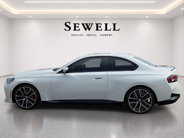 Used 2024 BMW 230i Coupe w/ Premium Package RWD image 2