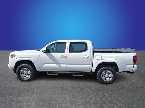 Used 2023 Toyota Tacoma SR AWD/4WD image 7