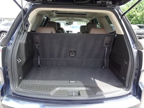 Used 2015 GMC Acadia SLT w/ Open Road Package FWD image 30