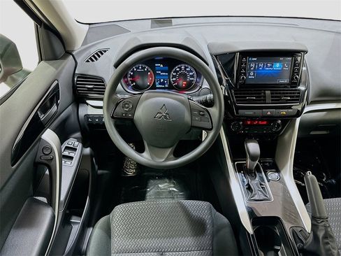 Used 2024 Mitsubishi Eclipse Cross ES image 21