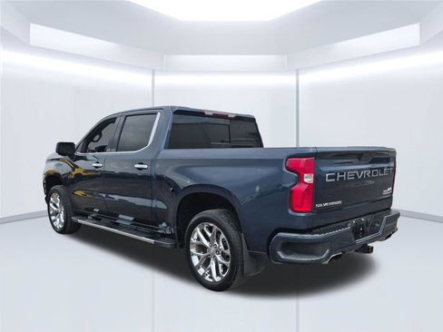 Used 2019 Chevrolet Silverado 1500 High Country w/ Trailer Camera Package AWD/4WD image 4