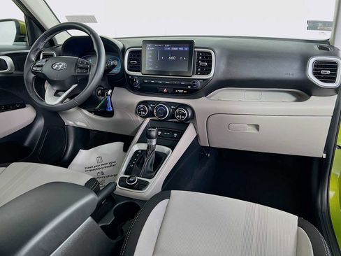 Certified 2023 Hyundai Venue SEL w/ Cargo Package image 28