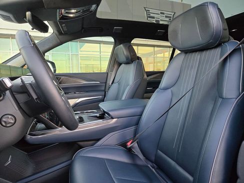 New 2025 Cadillac Escalade IQ Sport 2 image 28