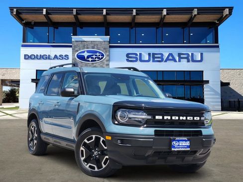 Used 2023 Ford Bronco Sport Outer Banks AWD/4WD image 1