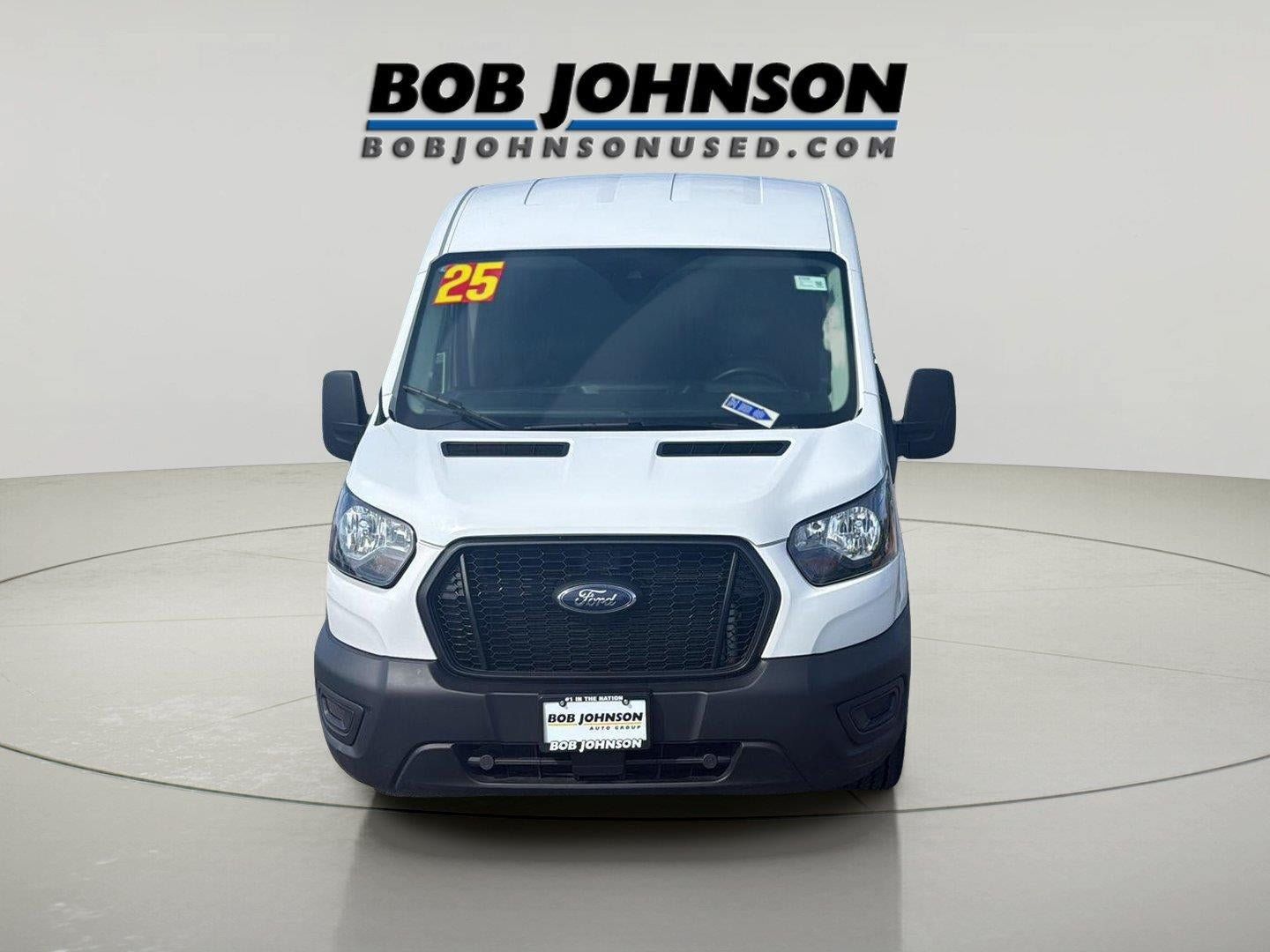 Used 2025 Ford Transit 250 148 Medium Roof Extended AWD image 2