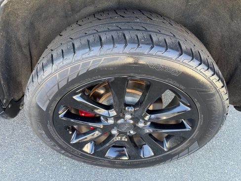 Used 2018 Jeep Grand Cherokee Altitude image 24