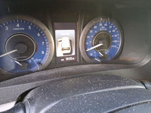 Used 2020 Toyota Sienna LE image 4