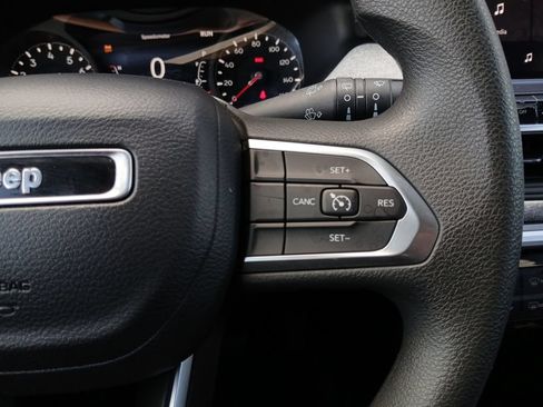Used 2023 Jeep Compass Sport AWD/4WD image 25