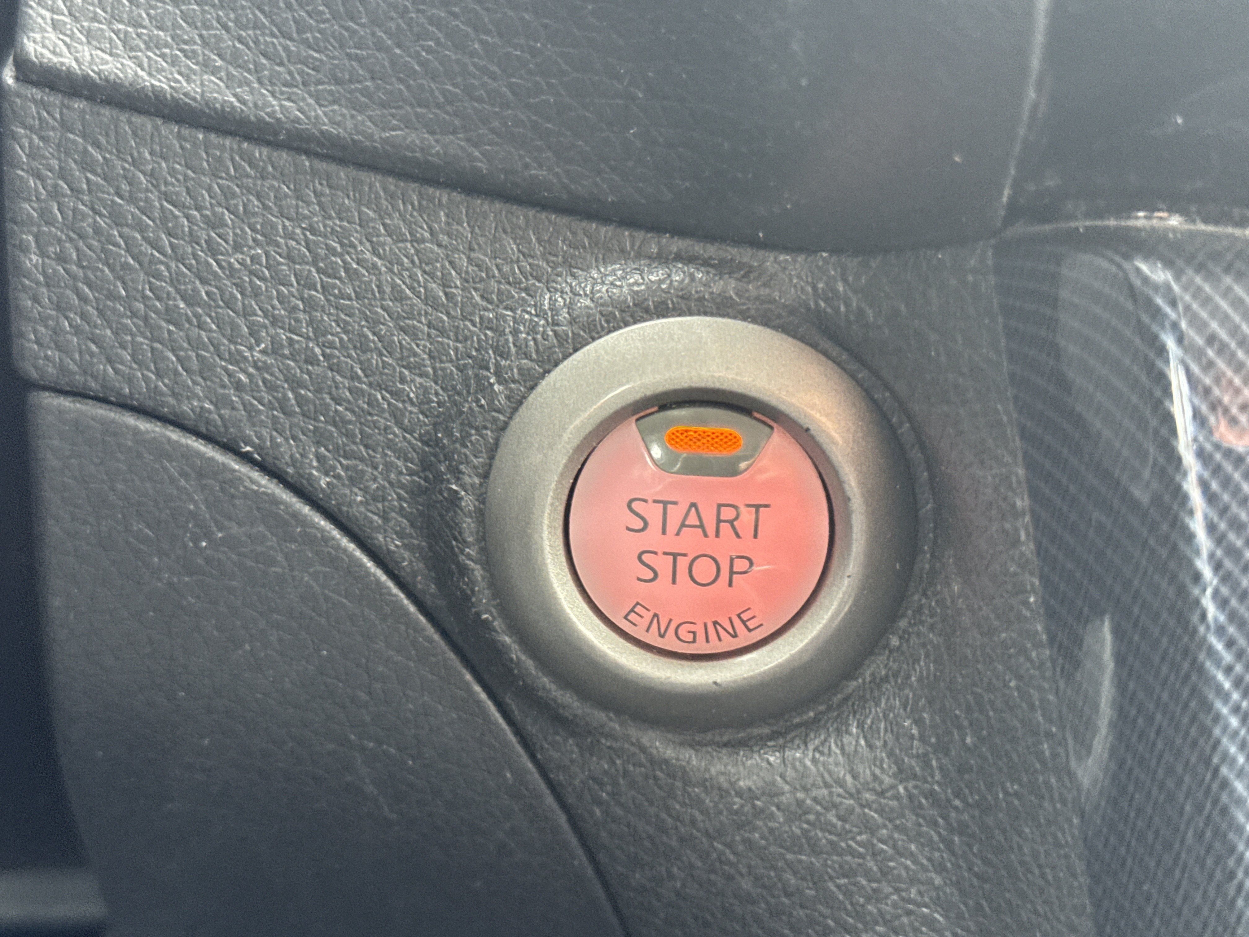 Used 2019 Nissan Sentra SR FWD image 10