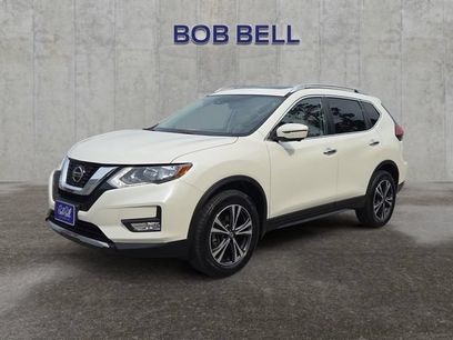 Used 2020 Nissan Rogue SV w/ Sun & Sound Touring Package