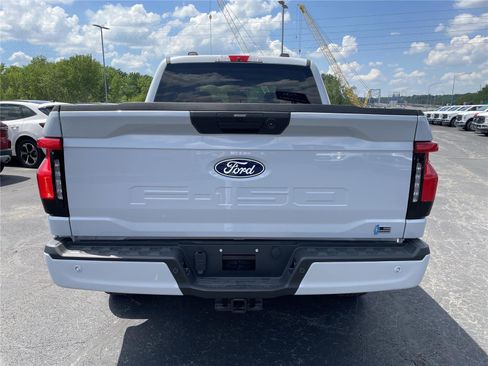 New 2025 Ford F150 Lightning Flash AWD/4WD image 4