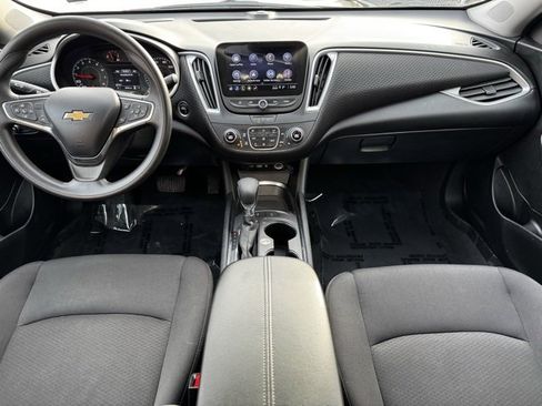 Certified 2024 Chevrolet Malibu LT image 9