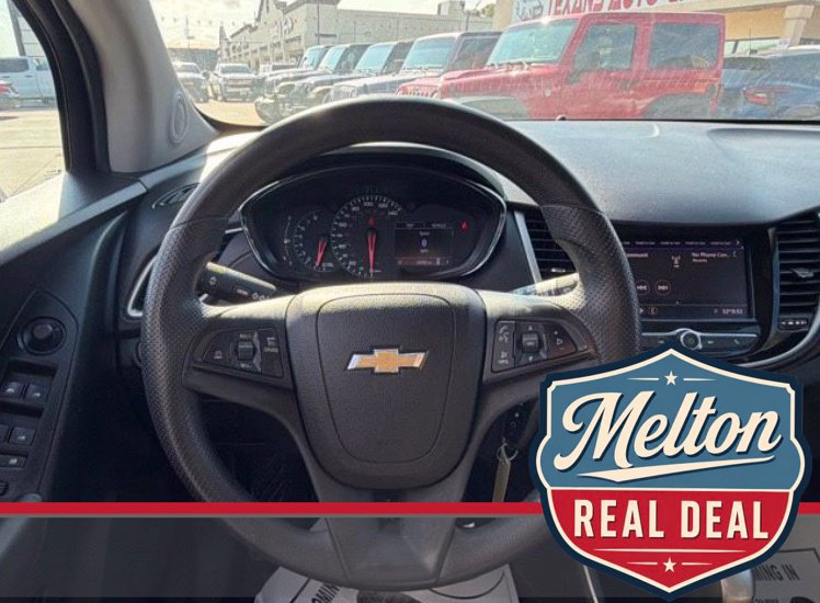 Used 2020 Chevrolet Trax LT FWD image 5