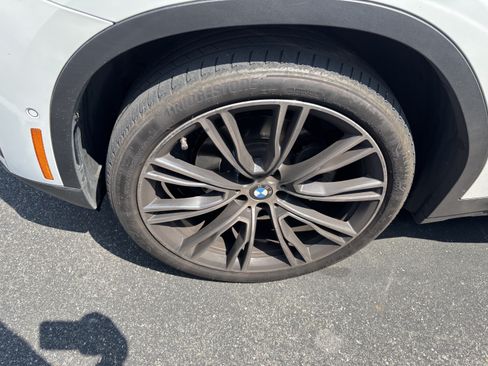 Used 2024 BMW X3 sDrive30i w/ Premium Package RWD image 26
