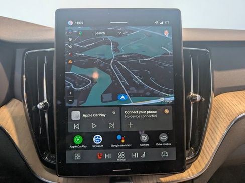 Used 2026 Volvo XC60 B5 Plus w/ Climate Package image 19