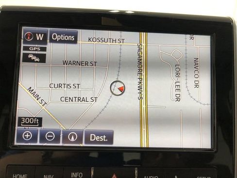 Used 2016 Toyota Land Cruiser AWD/4WD image 21
