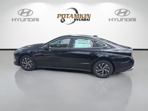 New 2026 Hyundai Sonata Blue FWD image 8