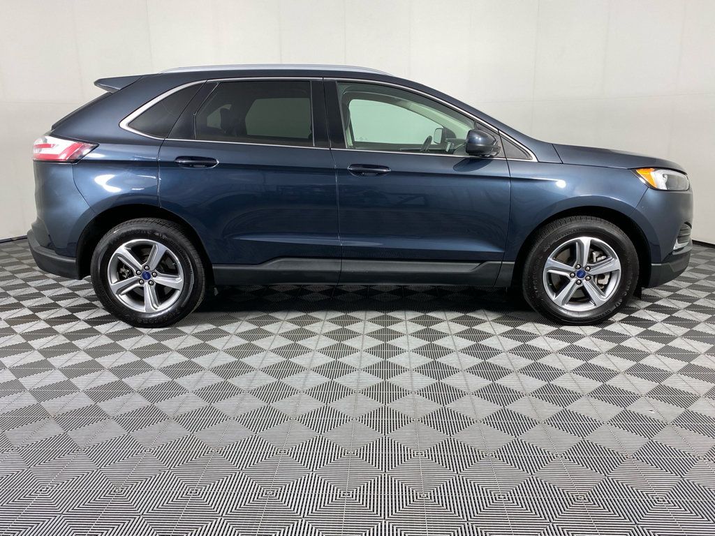 Used 2022 Ford Edge SEL w/ Convenience Package AWD/4WD image 8