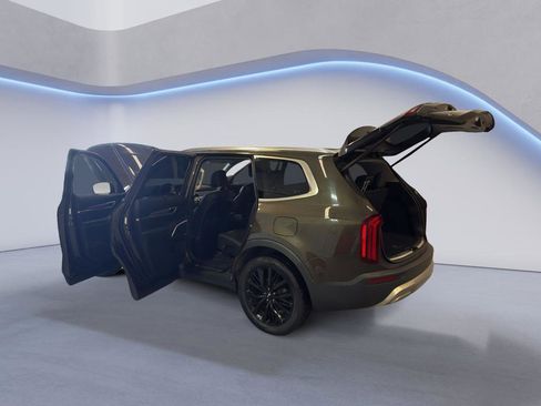 Used 2020 Kia Telluride SX w/ SX Prestige Package AWD/4WD image 10