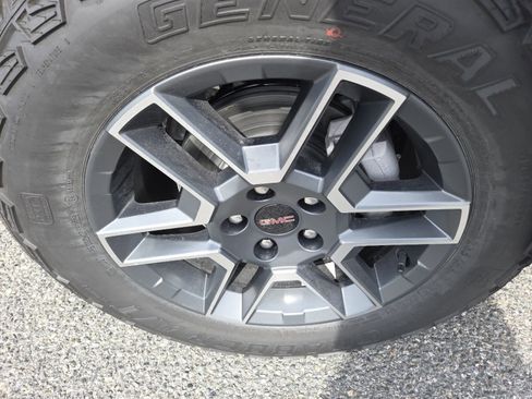 New 2026 GMC Terrain AT4 w/ Convenience Package III AWD/4WD image 14