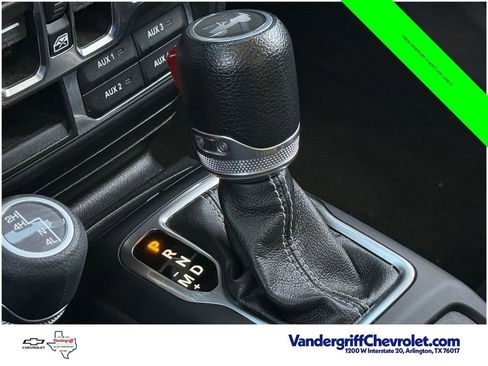 Used 2023 Jeep Wrangler Unlimited Sahara w/ Cold Weather Group AWD/4WD image 21