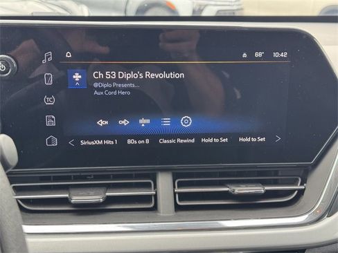 Certified 2025 Chevrolet Trax LT image 11