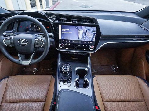 Used 2023 Lexus RZ 450e Premium image 13