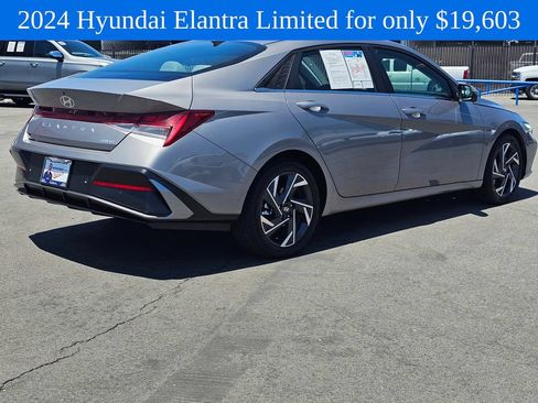 Used 2024 Hyundai Elantra Limited FWD image 7
