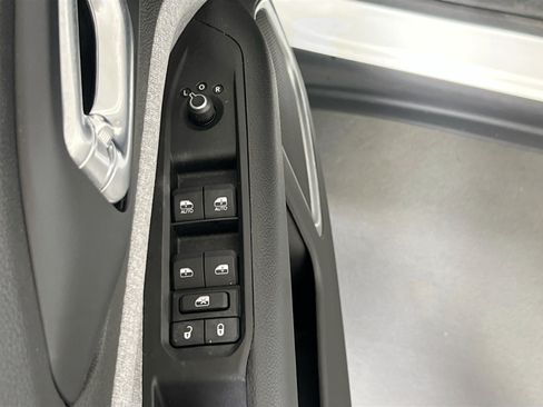 Used 2022 Jeep Compass Latitude w/ Convenience Group AWD/4WD image 17