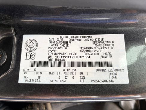 Used 2017 Ford F150 Limited AWD/4WD image 31