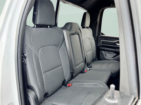 Used 2021 RAM 1500 Big Horn RWD image 35