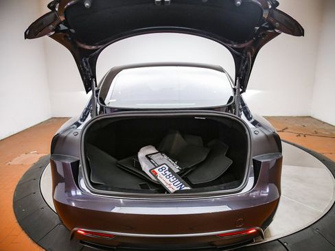 Used 2024 Tesla Model 3 Performance AWD/4WD image 27
