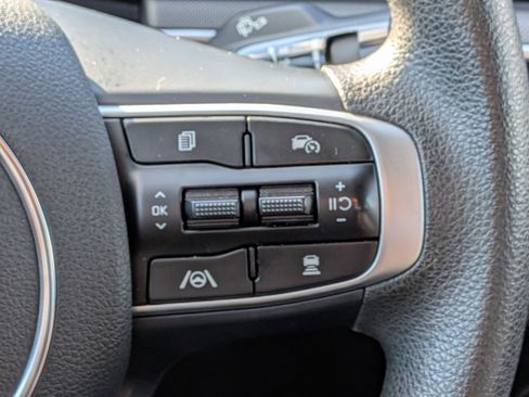 Used 2025 Kia K5 LXS image 19