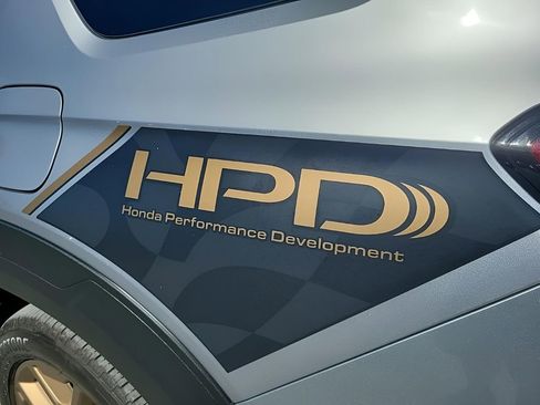 Used 2024 Honda Pilot Touring image 32