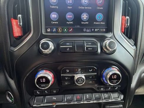 Used 2021 GMC Sierra 2500 AT4 w/ AT4 Preferred Package AWD/4WD image 11